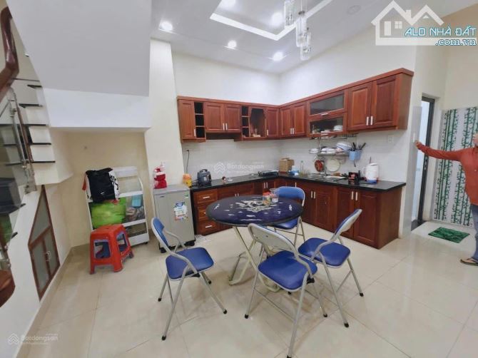 Bán gấp nhà 3 tầng Linh Trung, hẻm xe hơi, SHR, giá chỉ 7 tỷ - 3