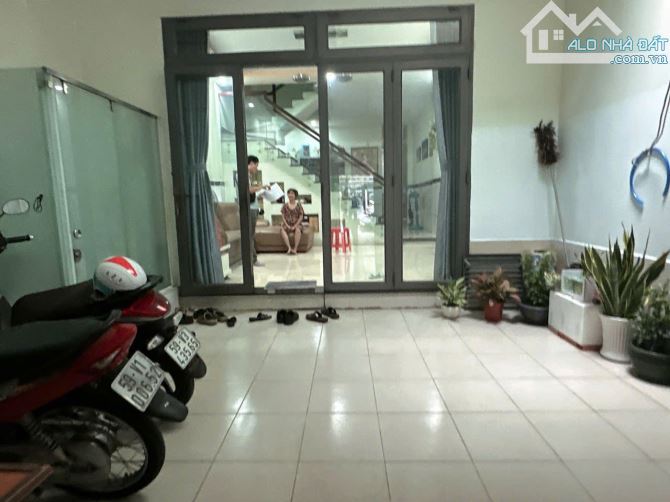 Nhà mặt tiền đường 30m Lê Đức Thọ 151m2 ngang 5.1m 4 tầng BTCT ngay chợ KD đỉnh 21 tỷ. - 3