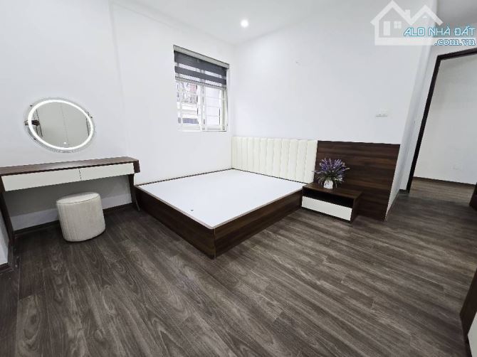 Bán chung cư Eurowindow 27 Trần Duy Hưng - Cầu Giấy, 96m2 2 phòng ngủ 2 WC sổ đỏ - 3