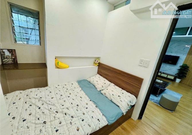 Bán tập thể Minh Khai 2 ngủ, sử dụng 52m2. Trung tâm quận Hai Bà Trưng. Giá 2,5 tỷ (có TL) - 3