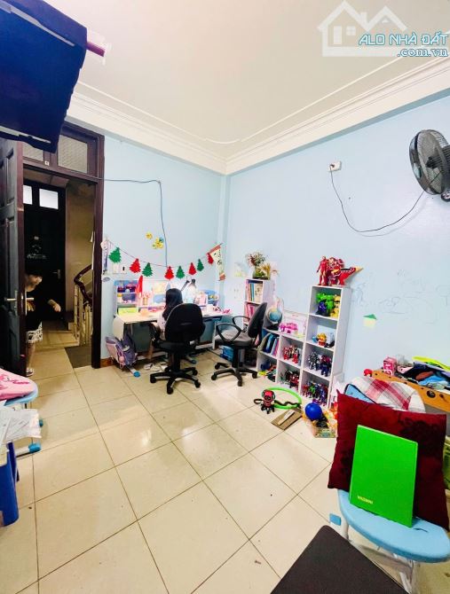 Bán nhà Phạm Văn Đồng, dân xây khung cột, ô tô đỗ cách nhà 30m, sau quy hoạch ra mặt phố - 3