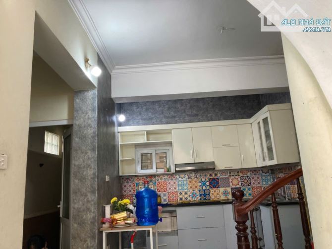 Cho thuê nhà nguyên căn ngõ 565 Nguyễn Trãi, Thanh Xuân Bắc, Thanh Xuân. DT 45m x 4 tầng, - 3
