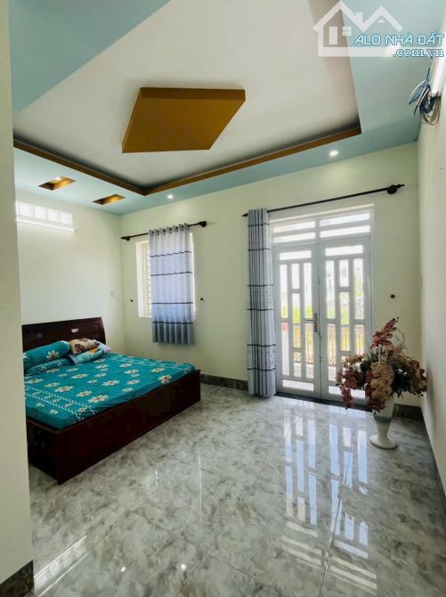 CHO THUÊ NHÀ 2 LẦU MỚI ĐẸP - CÓ NỘI THẤT - KDC VĂN HOÁ TÂY ĐÔ - 4