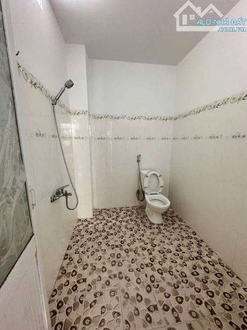 Cần bán gấp nhà khu tái định cư Hòn Thơm-Hòn Nghê Vĩnh Ngọc ( này thuộc phường Tây Nha Tra - 4