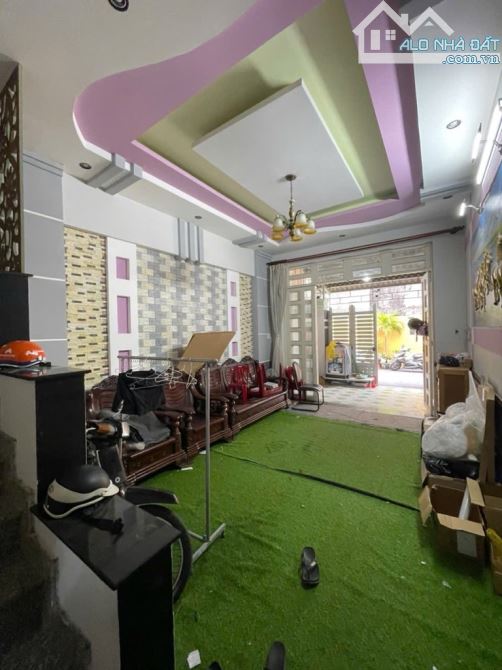 NHÀ MỚI 3 TẦNG - ÔTÔ NGỦ TRONG NHÀ - 70M2 - TẶNG NỘI THẤT - CV LÀNG HOA GÒ VẤP, 6.8 TỶ - 4