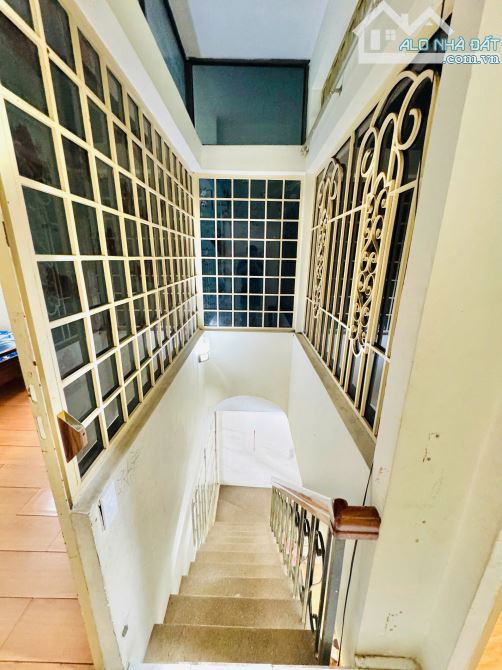Bán nhà 1 trệt 1 lầu khu Cư Xá Tỉnh Đội, Tân Phong, Biên Hòa, 100m2, giá 5 tỷ 200 - 4