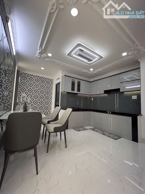 Bán nhà đẹp 2 tầng ,xe hơi đỗ cửa .Huỳnh Tấn Phát,Nhà Bè.Giá 3.28 tỷ. - 4