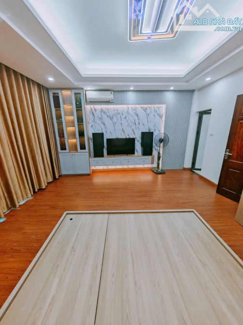Bán nhà Doãn Kế Thiện Cầu Giấy gần phố oto KD nhỉnh 11ty 31m x6t. - 4