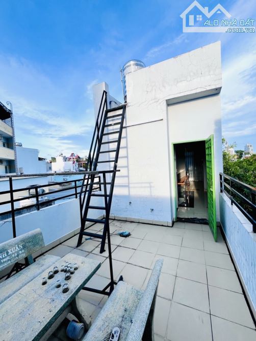 Quận 8,gần tạ quang bửu, ô tô đỗ cửa, 3 tầng, dài 18m,nhỉnh 8,x tỷ - 4