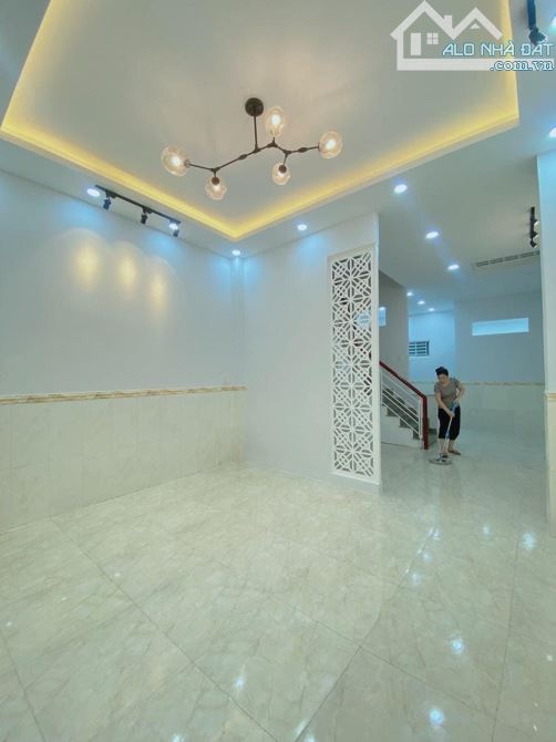 Bán Nhà 4 Tầng BTCT, Hẻm Xe Hơi, Tô Hiến Thành, Trung Tâm Quận 10, Chỉ 11.4 Tỷ - 4