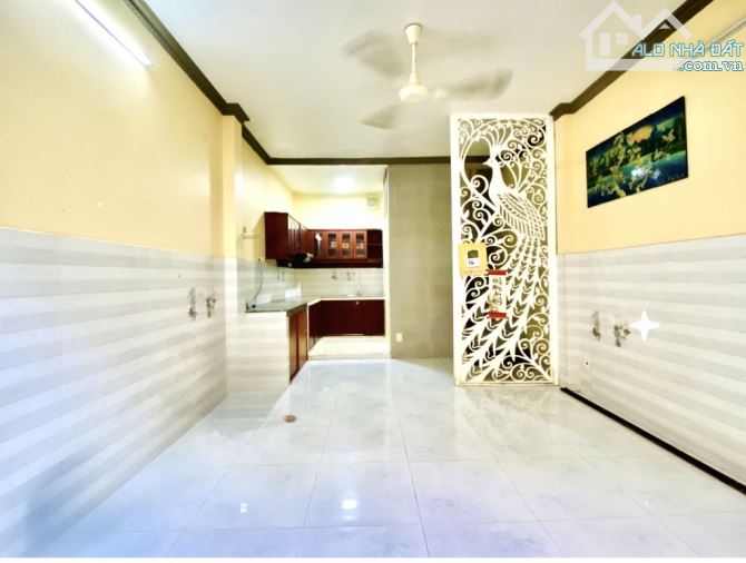 Bán nhà đường số 7 Phường 3 Quqajn Gò Vấp giá 4 tỷ 1 DT 33m2 có 2 tầng 2 phòng ngủ SHR - 4