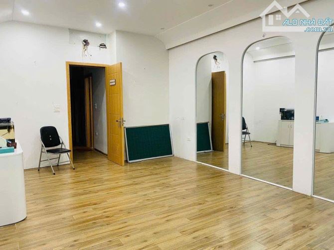 Bán nhà phố Linh Lang – Phan Kế Bính, ô tô vào nhà, chỉ 18 tỷ - 4