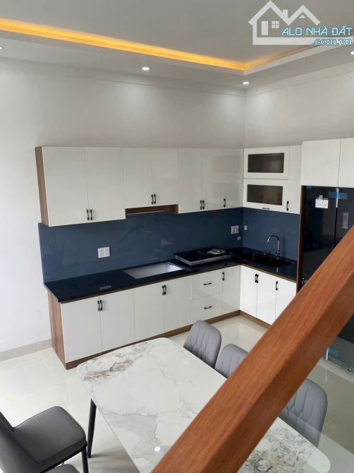 Nhà 3 lầu hẻm 404 Hùng Vương - Phường Tân Lập - 4