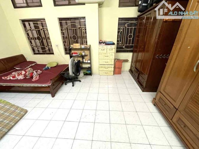 PHỐ ĐỊNH CÔNG THƯỢNG, DT 65M2, NHÀ MỚI, THANG MÁY,  5TẦNG, MT4.3M GIÁ 14. TỶ. - 4