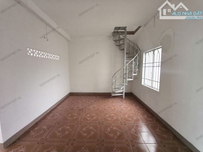 Cho thuê nhà đất diện tích lớn đường Nguyễn Khuyến Tân Lợi Đắk Lắk - 4