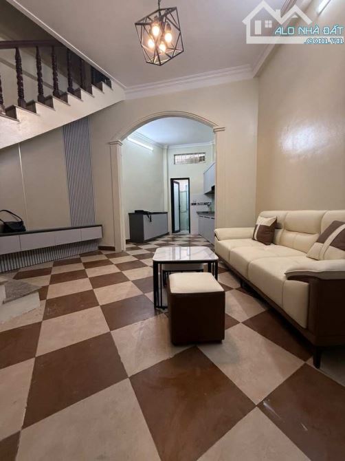 🏡 BÁN NHÀ TAM TRINH – 4 TẦNG – FULL NỘI THẤT – Ở NGAY – GIÁ CHỈ 4,5 TỶ - 4