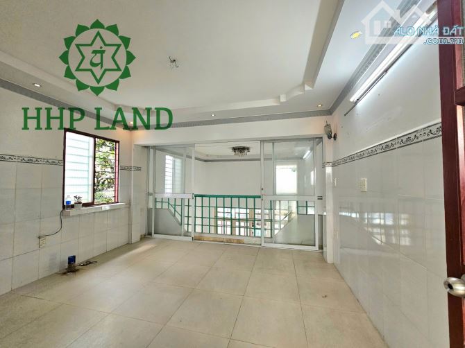 Hạ giá bán nhà sổ riêng cách đường Nguyễn Ái Quốc 80m, phường Tân Phong - 4
