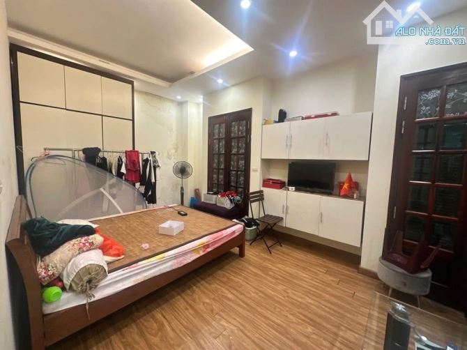 Đội Cấn, 108m, Ô tô tránh, Kinh doanh đỉnh, Mặt tiền rộng, Hai thoáng, Vị trí đắc địa - 4