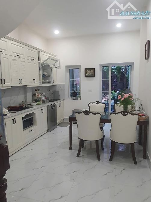 BÁN NHÀ LỆNH CƯ ✅ ĐỐNG ĐA ✅ 126M2 x 3 TẦNG x 21.5 TỶ - 4