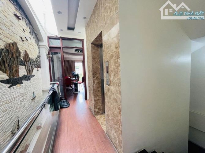 Bán nhà phố Lê Quang Đạo 75m2, 6T thang máy 3 ô tô tránh nội thất xịn sò giá 27 tỷ ở sướng - 4