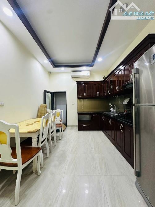 Một căn duy nhất gần time city. Phố DƯƠNG VĂN BÉ. HAI BÀ TRƯNG. 46/50M. 5 TẦNG. ÔTÔ ĐỖ CỬA - 4