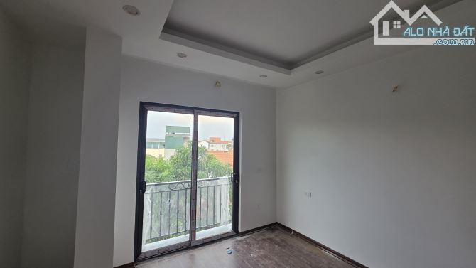 B.Á.N NHÀ GẦN LAI XÁ ,Ô TÔ TRÁNH, DỪNG ĐỖ, THANG MÁY EM RU 47 M2, 9 TỶ 2 - 4