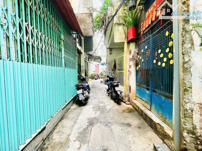 Nhỉn 5T_ Nhà 3 tầng Ngang 5 _Trung tâm Q.10_ Ngô Gia Tự - 4