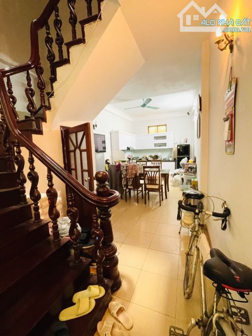 Cần bán gấp Nhà Định Công 50m 5 tầng ngõ Nông, Thông, 2 mặt ngõ, QH ổn định,  chỉ 170tr/m2 - 4