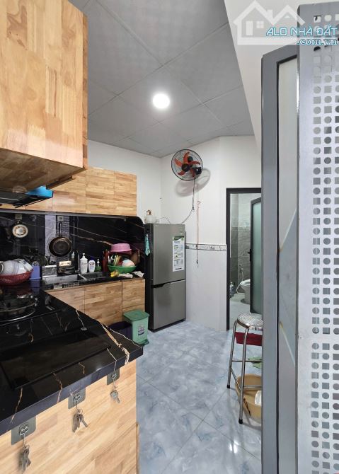 Bán nhanh nhà góc 2 mặt hẻm rộng 3m Nguyễn Văn Nguyễn thông Hoàng Sa, Quận 1: 3.97m x 14m - 4