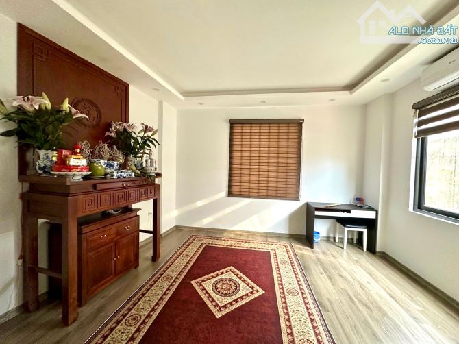 NHÀ XÂY MỚI TRUNG TÂM Q.HAI BÀ TRƯNG 30M2 - 5 TẦNG - GIÁ 6,4TỶ - 4
