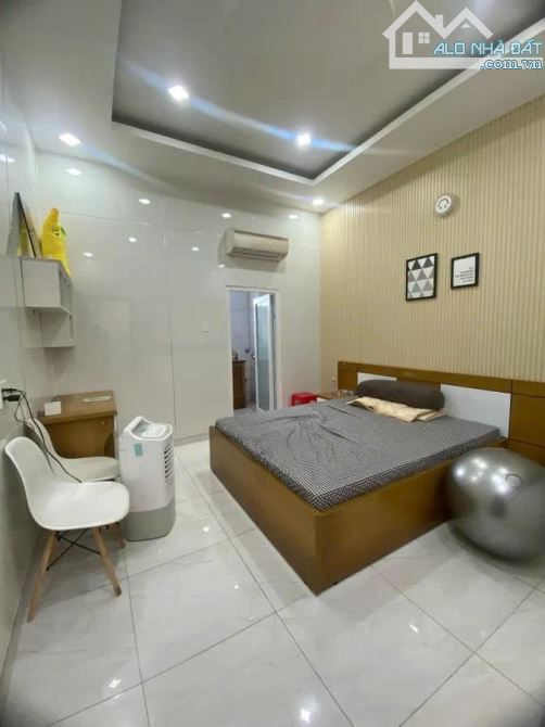 NHÀ ĐẸP NGANG KHỦNG 8M – SÁT AEON TÂN PHÚ – ĐƯỜNG XE TẢI 6M THÔNG-8 x 20m -11,4 TỶ TL - 4