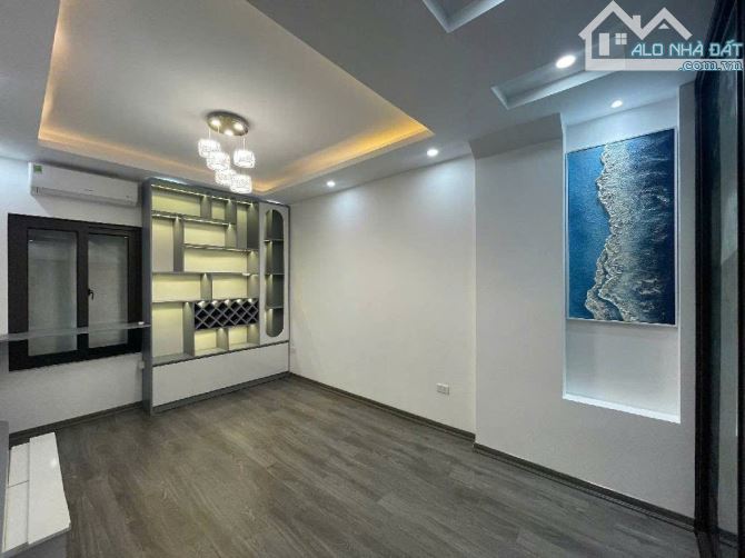 LA DƯƠNG – DƯƠNG NỘI - 34m2 5 tầng - GIÁ 6,x tỷ . - 3