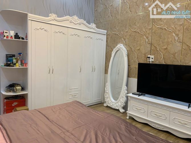 Bán Nhà Phú Thọ Thủ Dầu Một Bình Dương. Diện tích: 7.7x23 tổng 149.8m2 có 80m2 thổ cư - 4