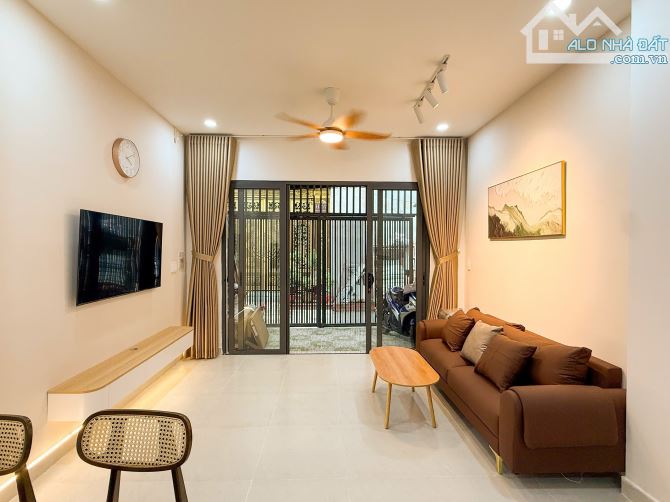 Nhà Full nội thất 1 Trệt 1 Lầu 4x11m 2 Phòng 2 wc hẻm số 7 Lương Đình Của Giá 16 Triệu - 4