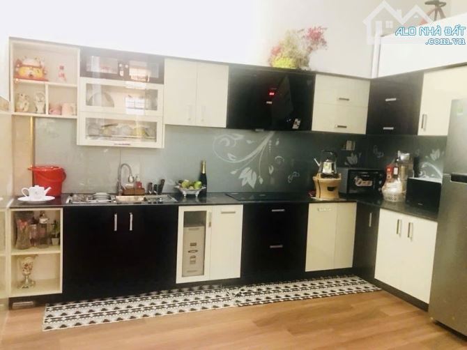 Bán nhà 1 mê nội bộ oto 10mét nguyễn thị minh khai phường nvc 81m2 ngang 5,5m giá 5,5tỷ - 4