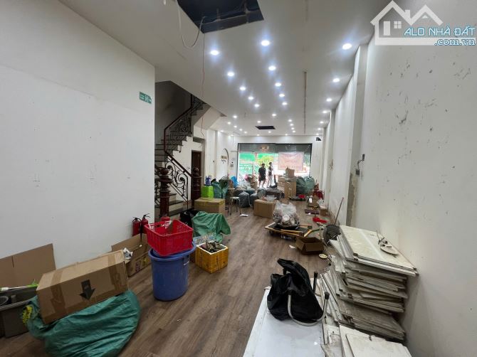 Nhà MTKD Phạm Văn Chí, P.7, Quận 6 | 6 x 20 | Trệt 2 Lầu ST | 4PN 4WC | Giá 45tr - 4