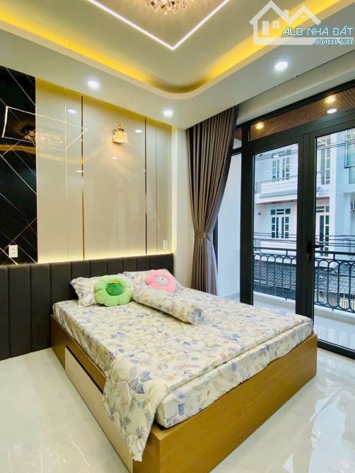 Ngộp! Bán nhà 63m2 xây 4 tầng Quang Trung, Gò Vấp 3tỷ560. Gần UBND Gò Vấp. Hẻm 5m. Sổ hồng - 4