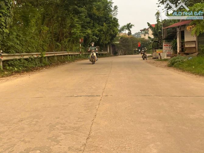 Lô đất mặt đường TL317 SĂN NHÀ ĐANG CHO THUÊ, ngay sát là TT Y tế xã Tu Vũ, view sông Đà - 4