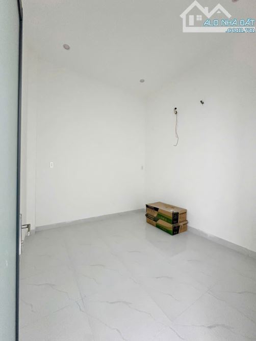 BÁN NHÀ NGAY NGÃ 4 TÂN TRIỀU - SỔ RIÊNG THỔ CƯ- 550TRIỆU NHẬN NHÀ - 4