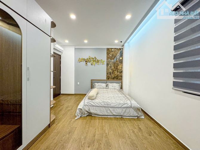 Chủ đang ngợp giảm giá 400 triệu . Giá mới 8 tỷ con bớt Lộc  🌟 Nhà Phố Hiện Đại – Vị Trí - 4