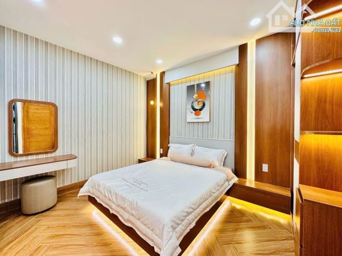 Nhà hẻm lớn 67m2 Lê Văn Việt, Long Mỹ Thạnh, Thủ Đức. Xây 1 trệt 3 lầu. Sổ riêng - 4