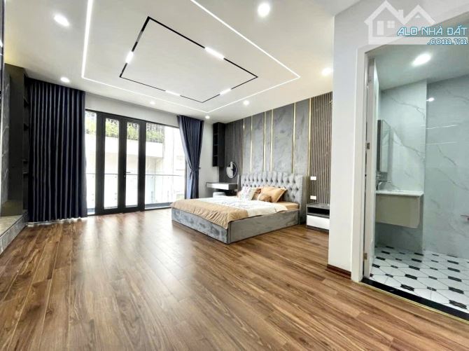 Siêu Phẩm 8 tầng Thang Máy, Full Nội Thất phố Đàm Quang Trung, Long Biên - 2