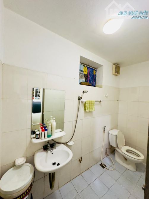 BÁN NHÀ ĐÀO TẤN, BA ĐÌNH - 82M², MẶT TIỀN 5M, Ô TÔ ĐỖ CỬA, GIÁ ĐẦU TƯ 20 TỶ - 4