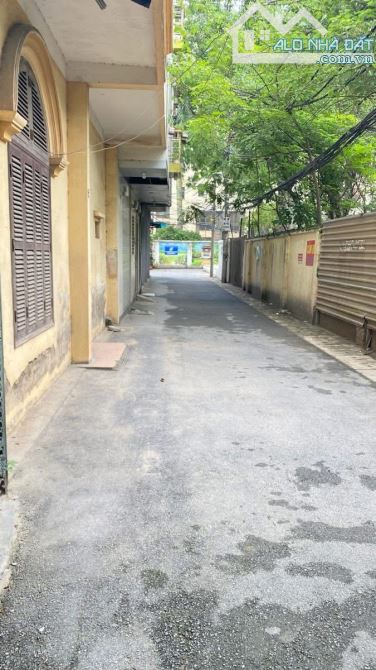 THÔNG - Ô TÔ ĐỖ CỬA - VỪA Ở VỪA KINH DOANH - GIÁ 16.5 TỶ - 4