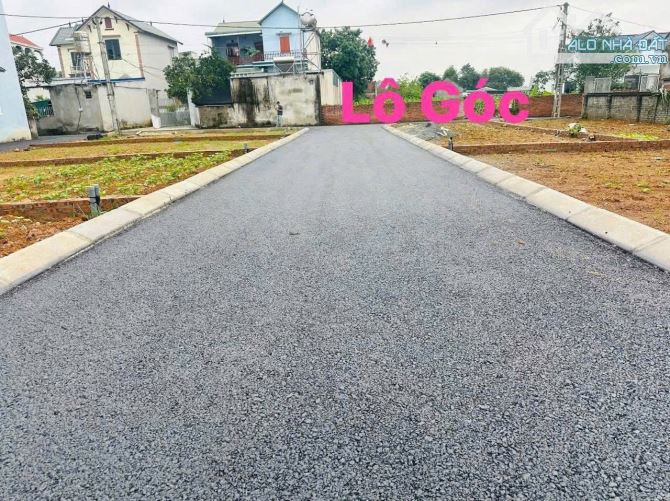 Lô góc 3 mặt tiền thôn 2 Phú Cát cách chợ 100m,UBND xã Phú cát 800m-  CNC- Ga Metro 5 - 4