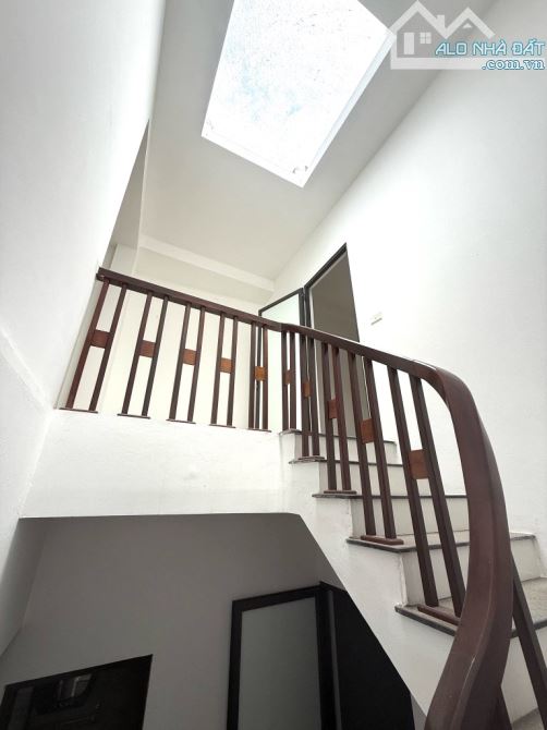 BÁN GẤP NHÀ ĐỊNH CÔNG THƯỢNG - VŨ TÔNG PHAN GẦN PHỐ 45M 4 TẦNG TRƯỚC NHÀ THOÁNG SÁNG - 4