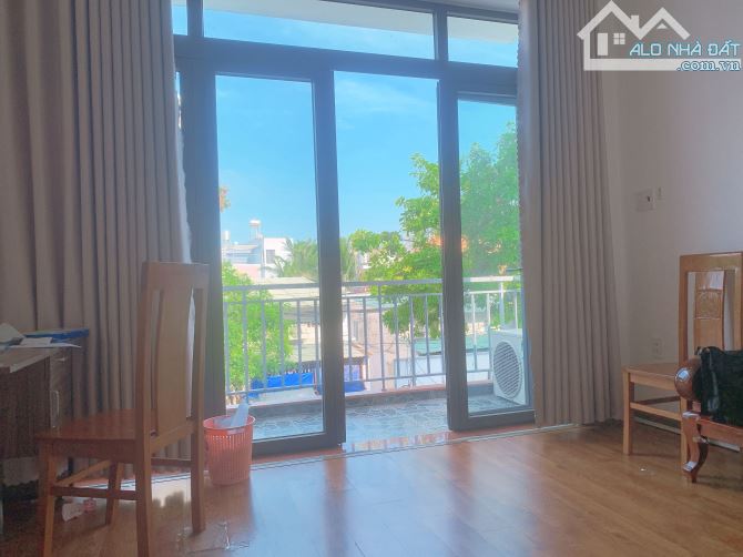 NHÀ MẶT TIỂN NGANG 8M DÀI 21M HIỆN ĐANG XÂY LÀM 2 CĂN 1 CĂN CHỦ Ở VÀ 1 CĂN CHO THUÊ MẶT TI - 4