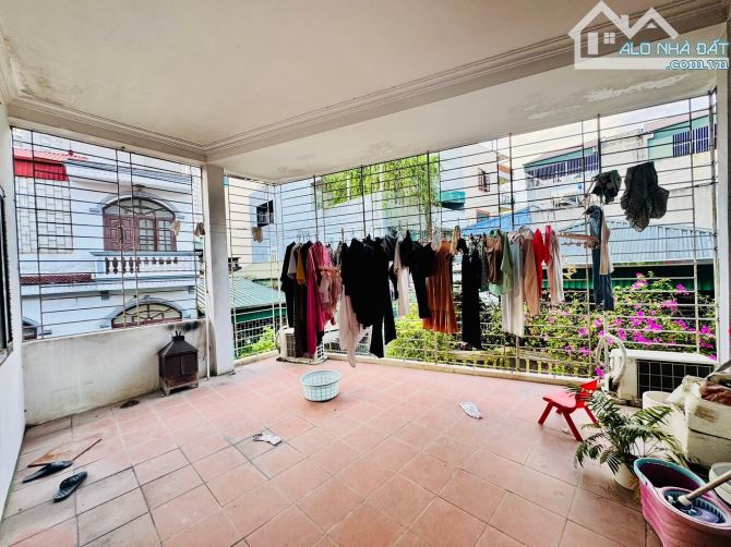Bán nhà phố Quan Nhân, 33m2, 4 tầng, lô góc 2 mặt thoáng giá 3.5tỷ - 4