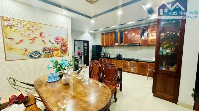 Bán biệt thự NTCC sang trọng, KDC Cao Lỗ P4 Q8 - 4