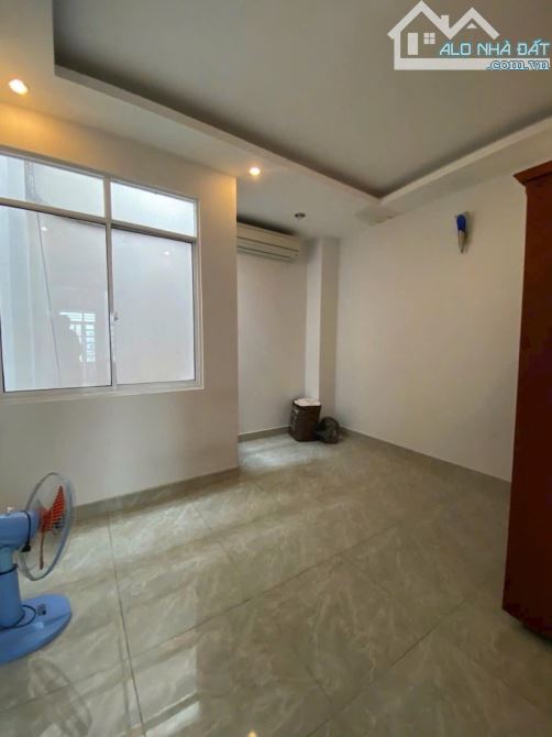VỊ TRÍ ĐẸP - HẺM XE HƠI 5M- NHÀ 4 TẦNG KIÊN CỐ - 52M2 - NGAY MIẾU GÒ XOÀI - LÊ VĂN QUỚI - - 4